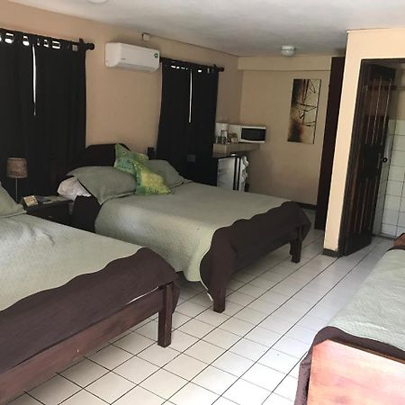 Hotel Mango Mar Jaco Luaran gambar